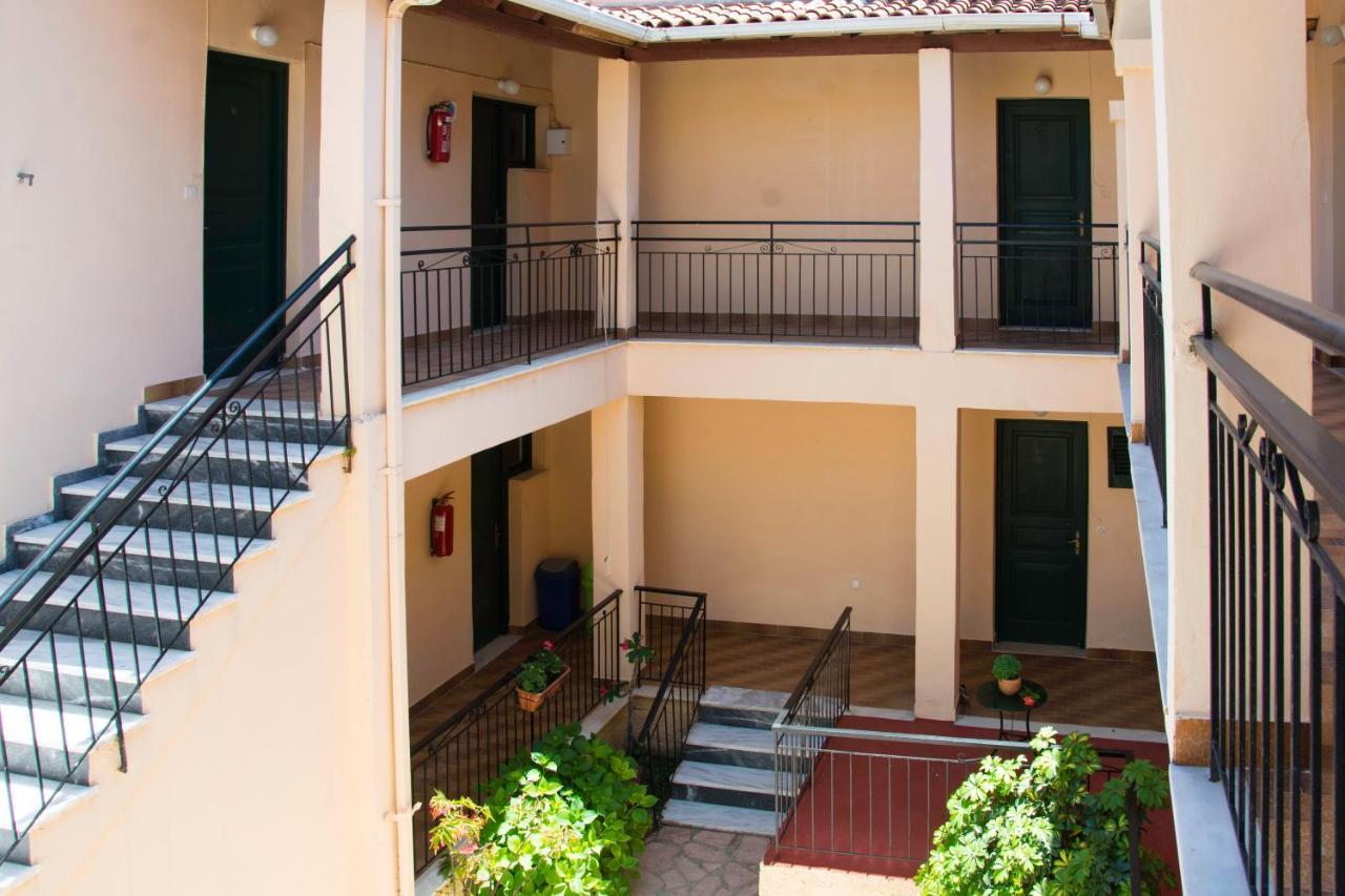 Maria'S Apartments Kavos Exterior photo