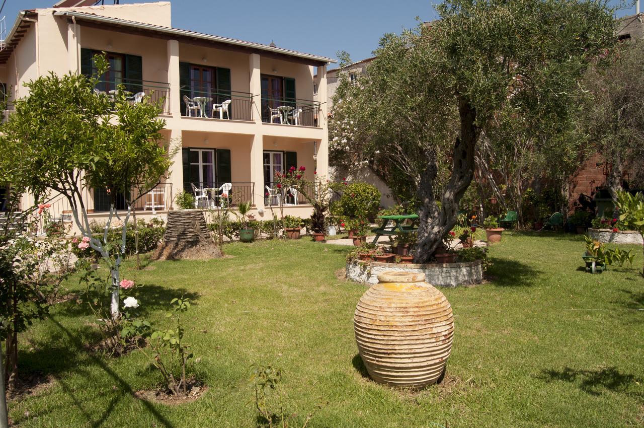 Maria'S Apartments Kavos Exterior photo