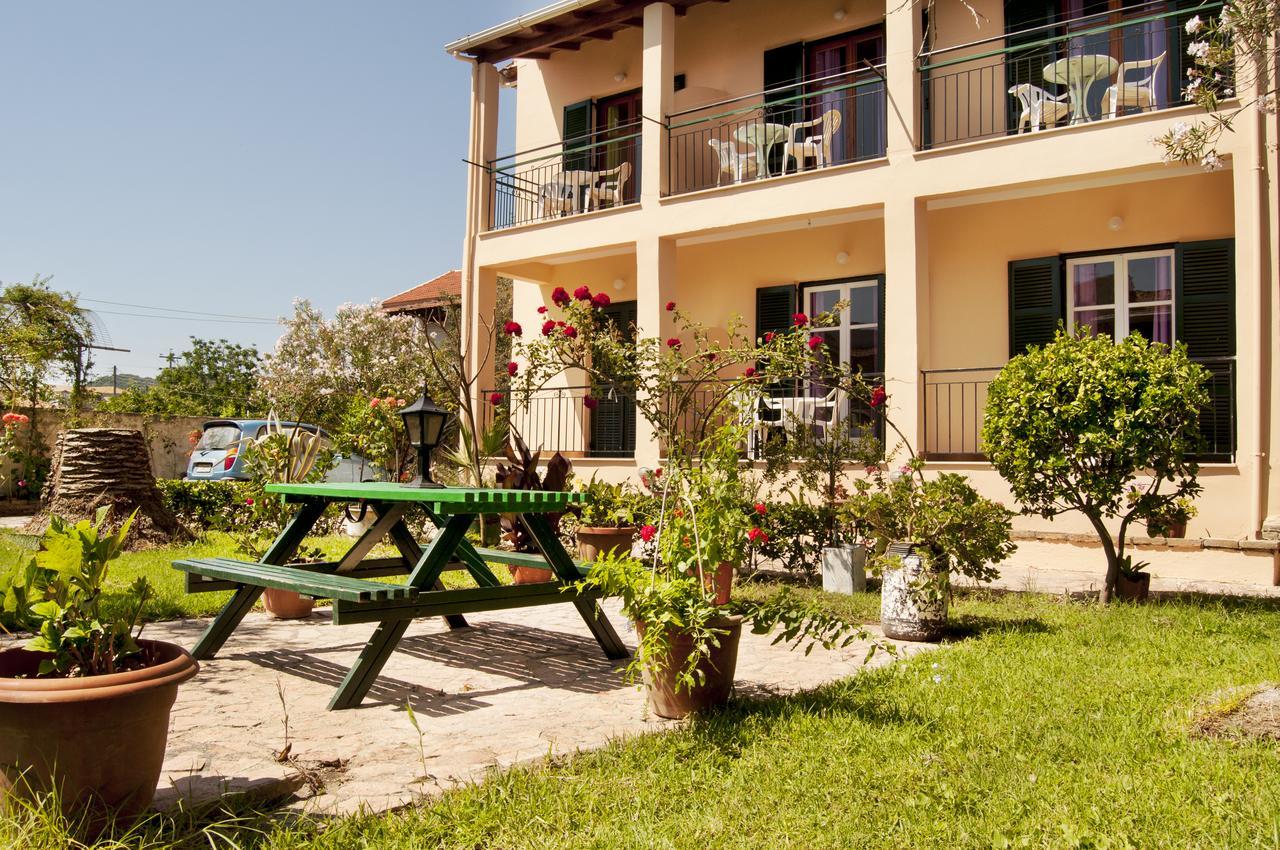 Maria'S Apartments Kavos Exterior photo
